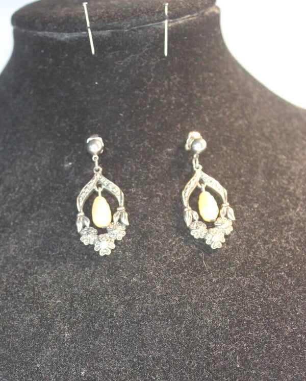 Pearl siles earrings (45c)