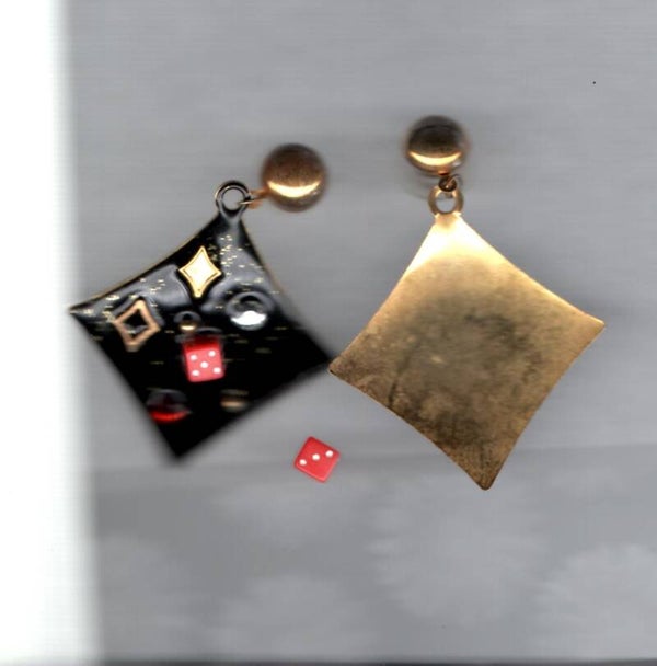 Vintage dice earrings (60C)