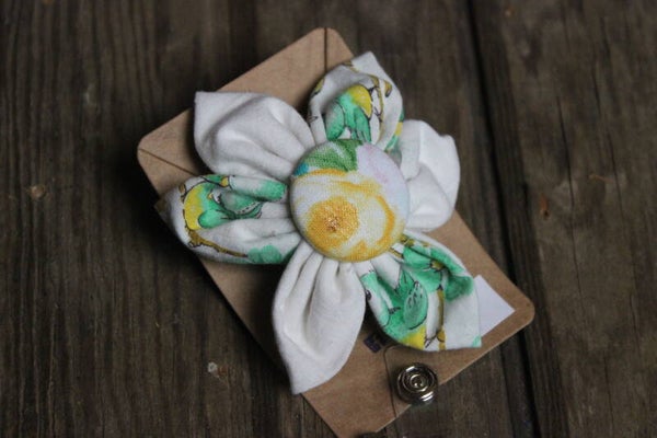 Vintage bird name badge holder  ( 69360)