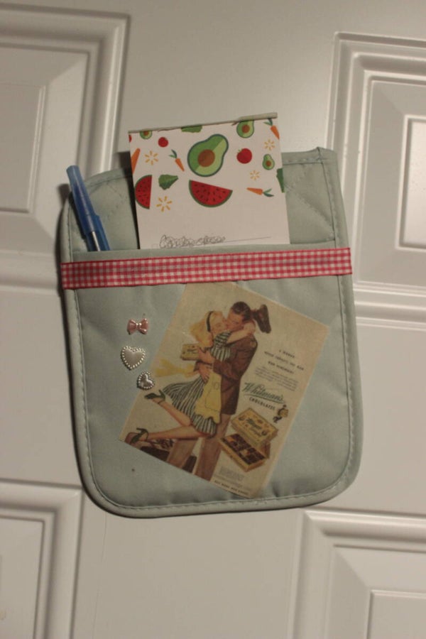 Whitman sampler magnet (80543)