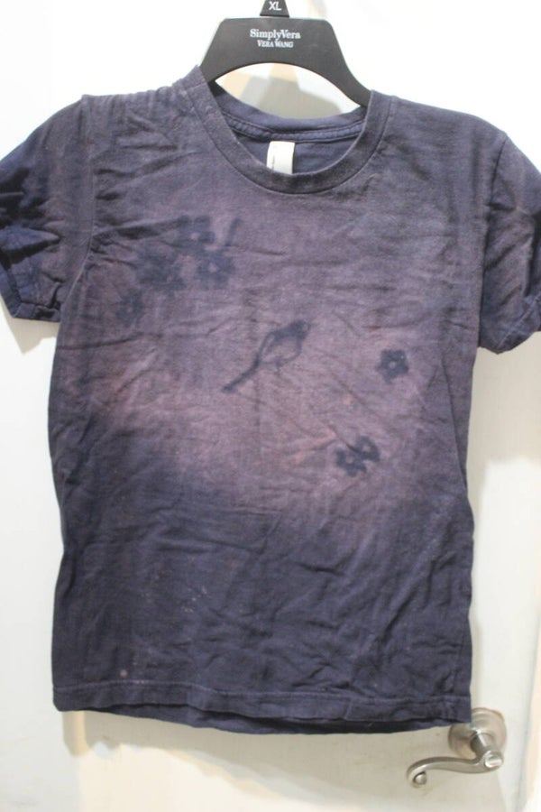 Bird spray t shirt