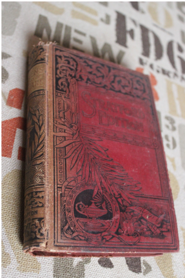 Dickens the History of England. Book