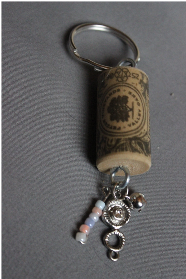 RENEWAL bell keychain (12366)