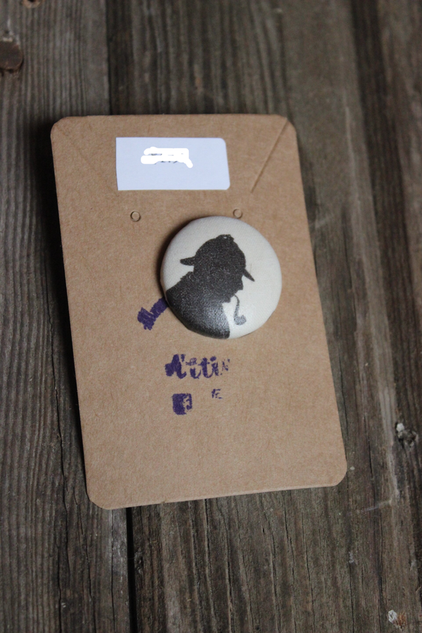 Sherlock Holmes button (sher)