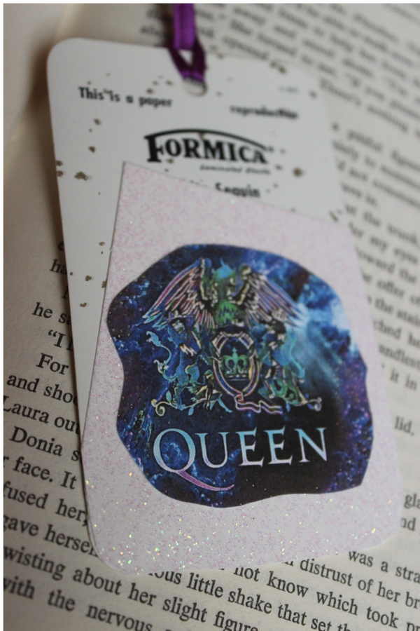 Shiney Queen Bookmark (20169)