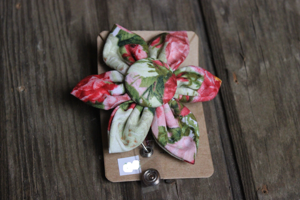 Rose Garden name badge holder    ( 69351)