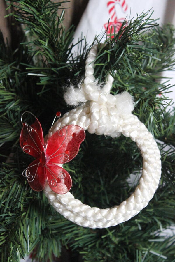 Butterfly red ornament (0059)