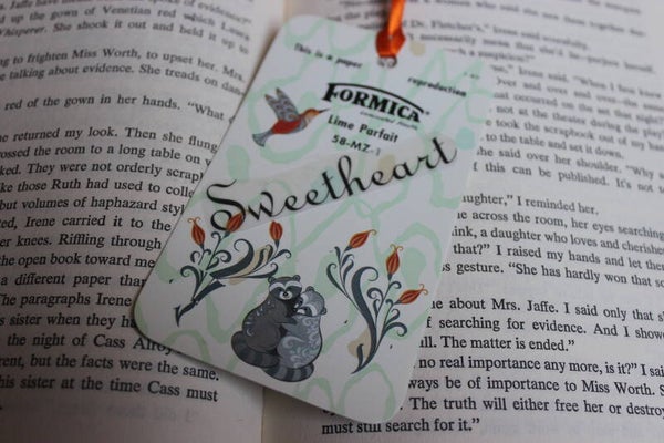 Sweetheart Raccoons bookmark (20137)