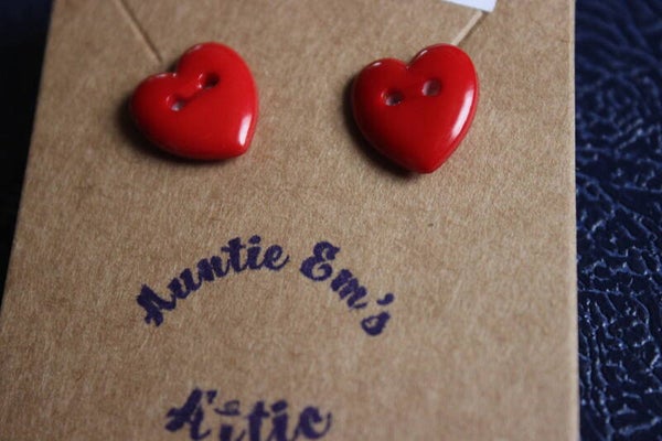 Plastic heart Posts  (3987)