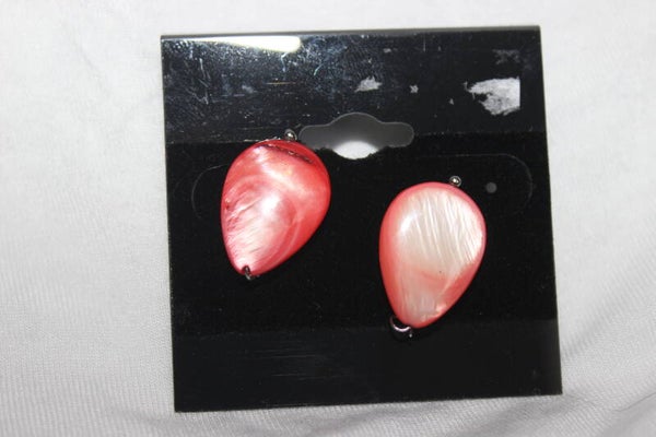 Pink pear shell earrings ( PB43)
