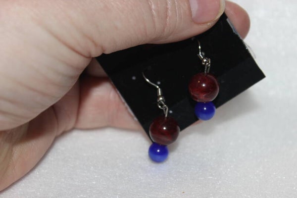 Red and black dangle earrings   ( RBD5)