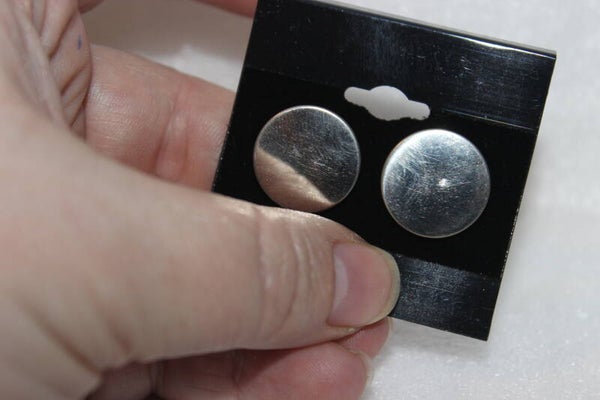 Silver button earrings ( SB12)