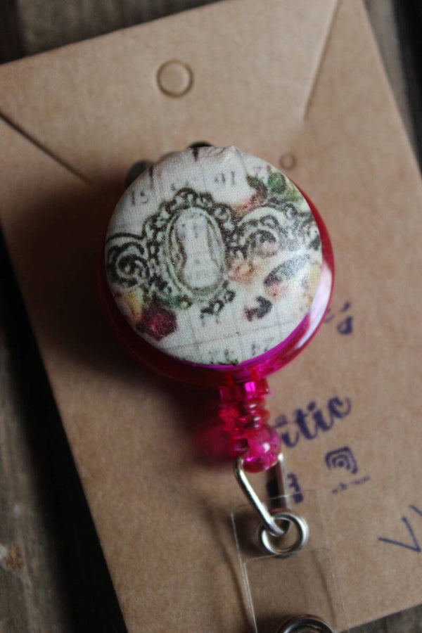 Victorian Key hole name holder         (VKH)