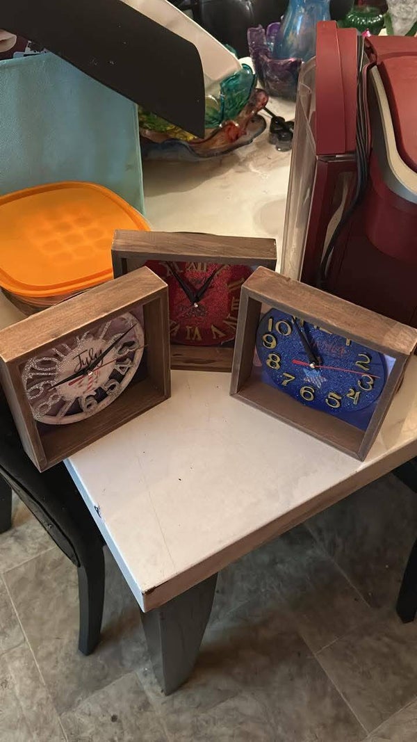 HANDMADE CLOCKS