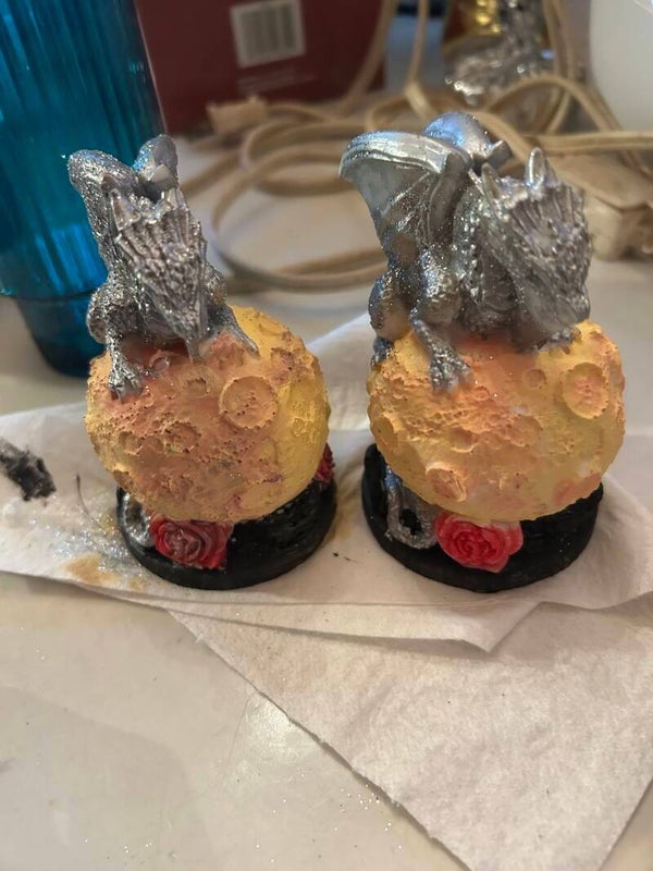 set of dragons