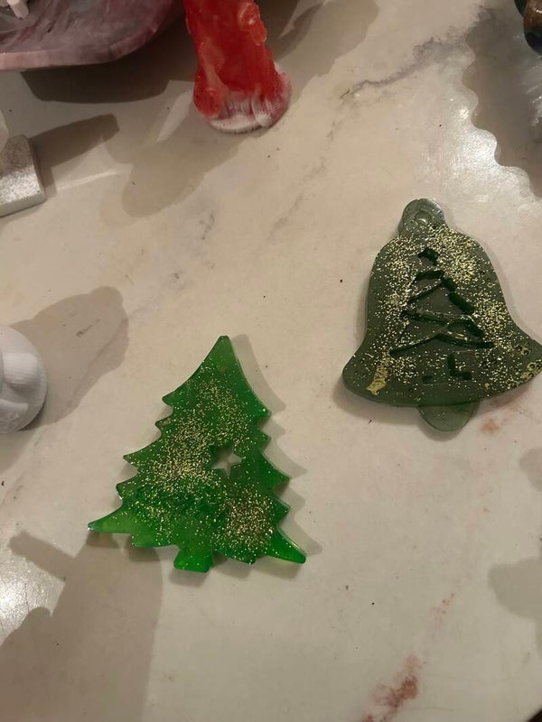 christmas tree  ornaments