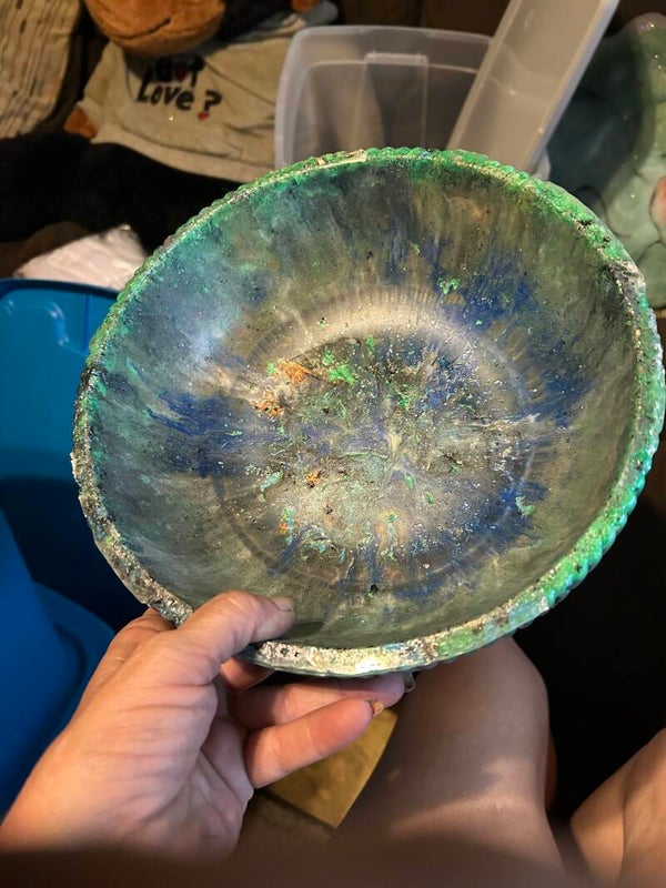 lg green and blue bowl