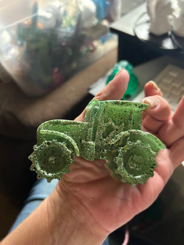 TRACKTOR