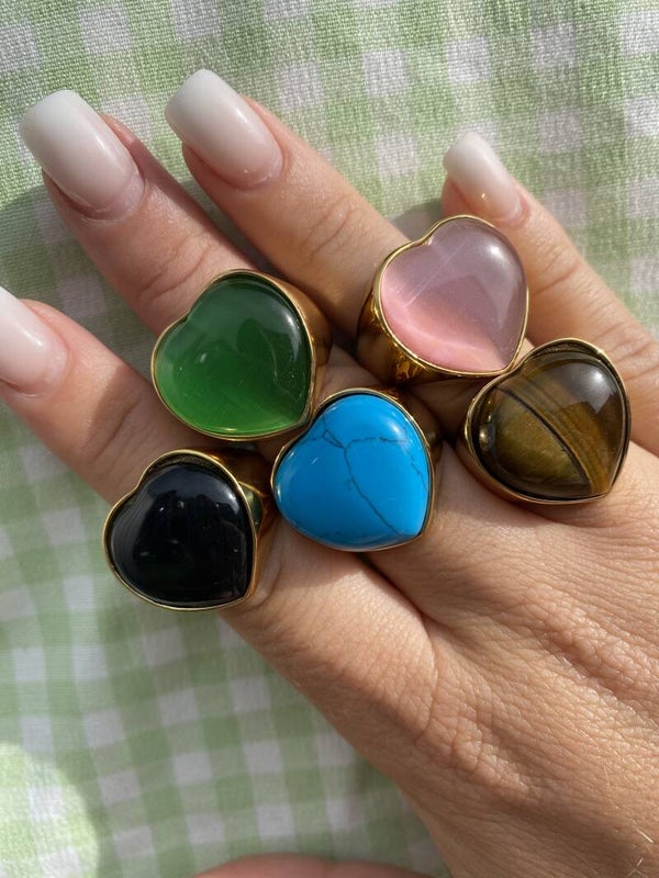 Heart stone ring