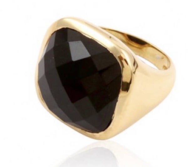 Black stone ring