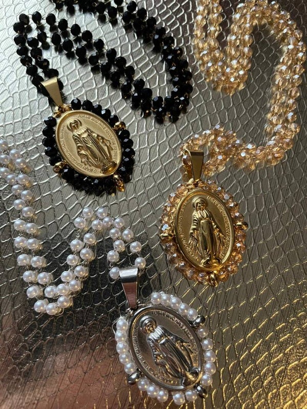 Maria necklace black