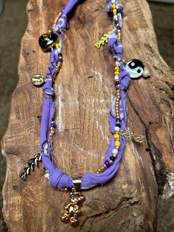 Bandana necklace lila