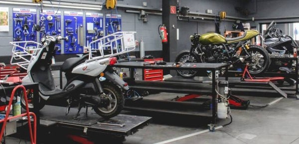 Felix & Jos Motortechniek les - 09 okt 2024