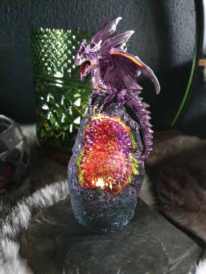 Dark Legends Kristal Grot Draak