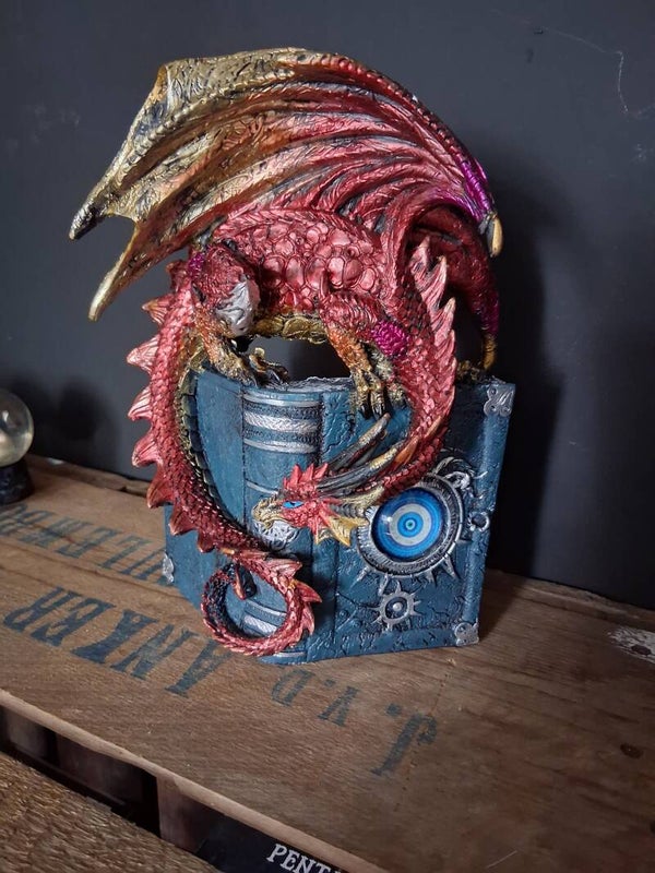 Enchanted Nightmare Draak