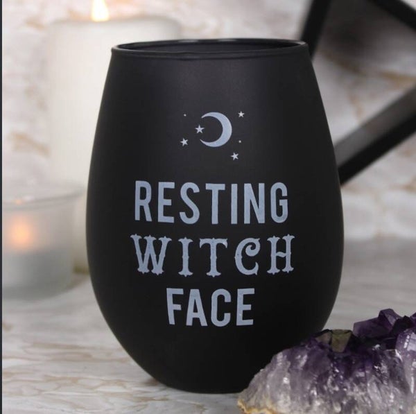 Resting Witch Face Glas