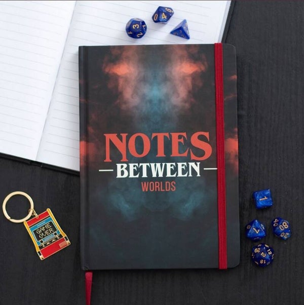 Notes Between Worlds Notitieboek