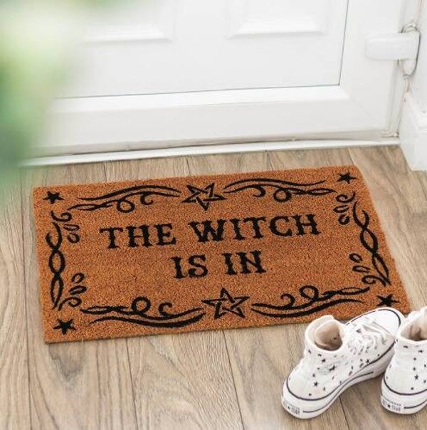 The Witch is in Deurmat
