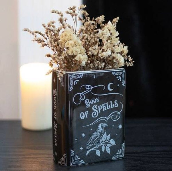 Book of Spells Book shaped Vaas
