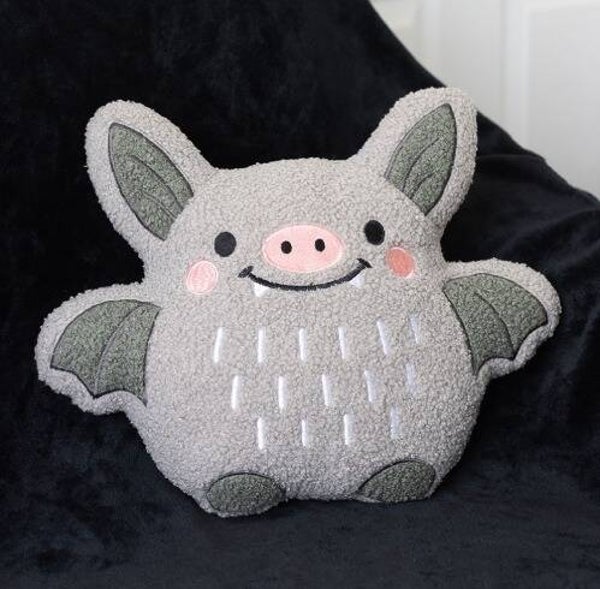 Cuteb Bat Cushion