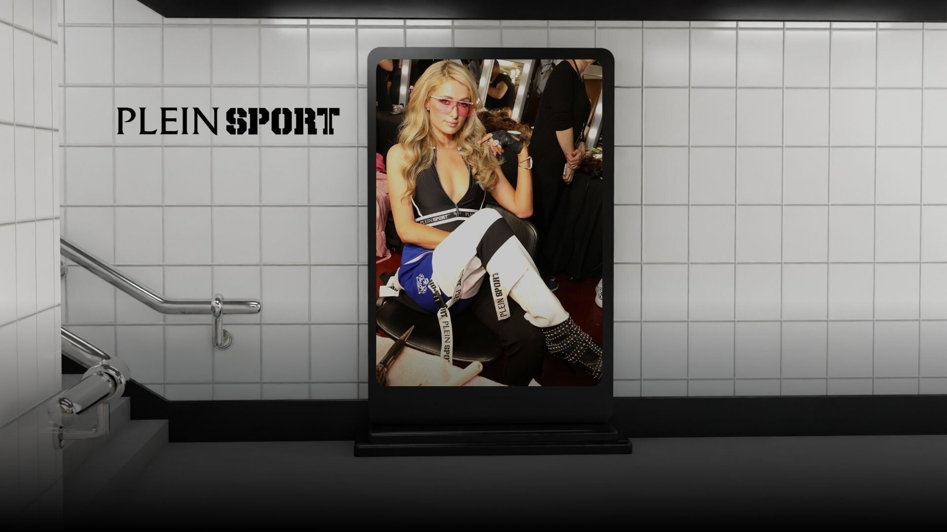 Fiorucci: marca italiana de moda urbana y creativa. Colecciones icónicas y originales, ideales para tiendas B2B y puntos de venta de moda contemporánea.