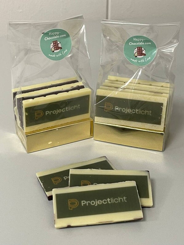 Afbeeldingen of Logo's op chocolade, stuur ons een bericht en we bespreken de mogelijkheden .