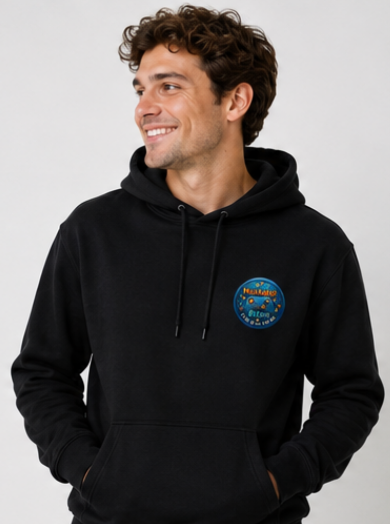 NostalgiBiten Official Merch – Hoodie (Svart)