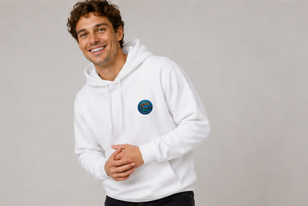 NostalgiBiten Official Merch – Hoodie (Svart)