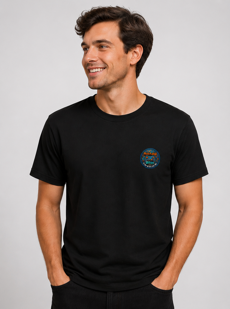 NostalgiBiten Official Merch – T-Shirt (Svart)