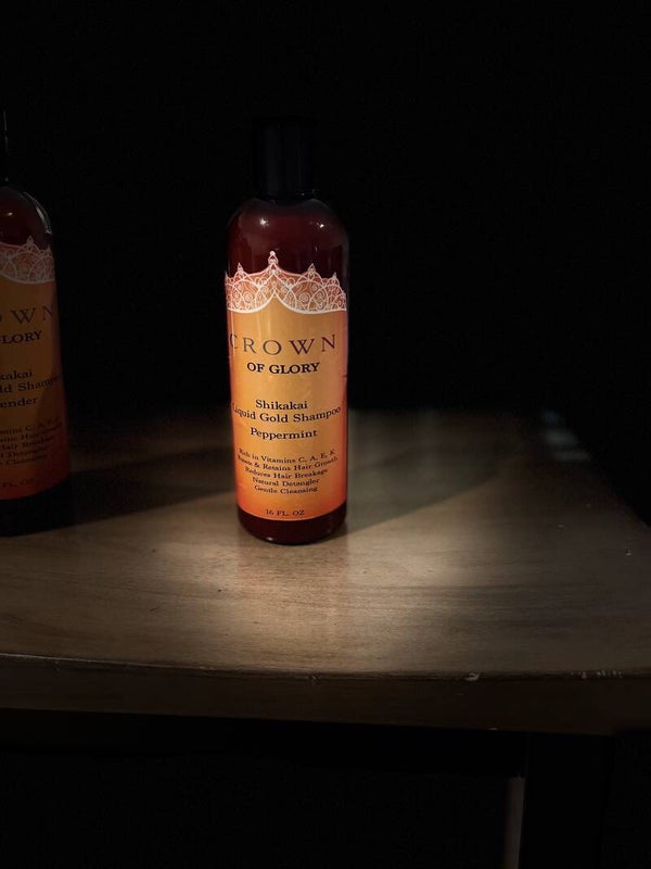 Shikakai Liquid Gold Shampoo [32 Ounce]