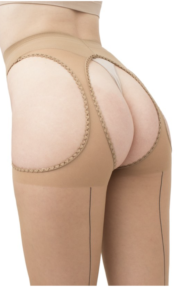 Giulia strippanty love chic met naad maat M Daino