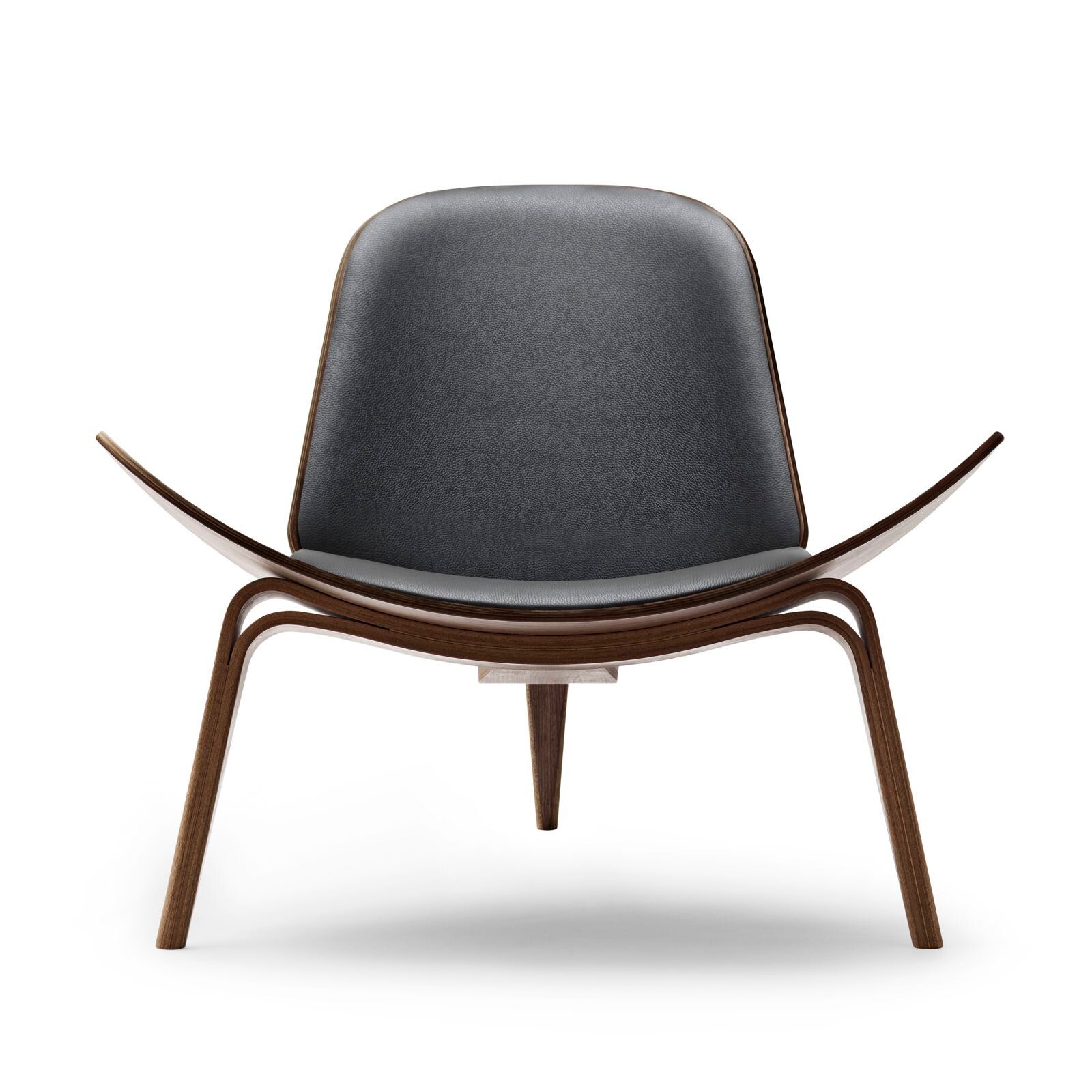 CH 07 Shell chair Walnut zwart leder