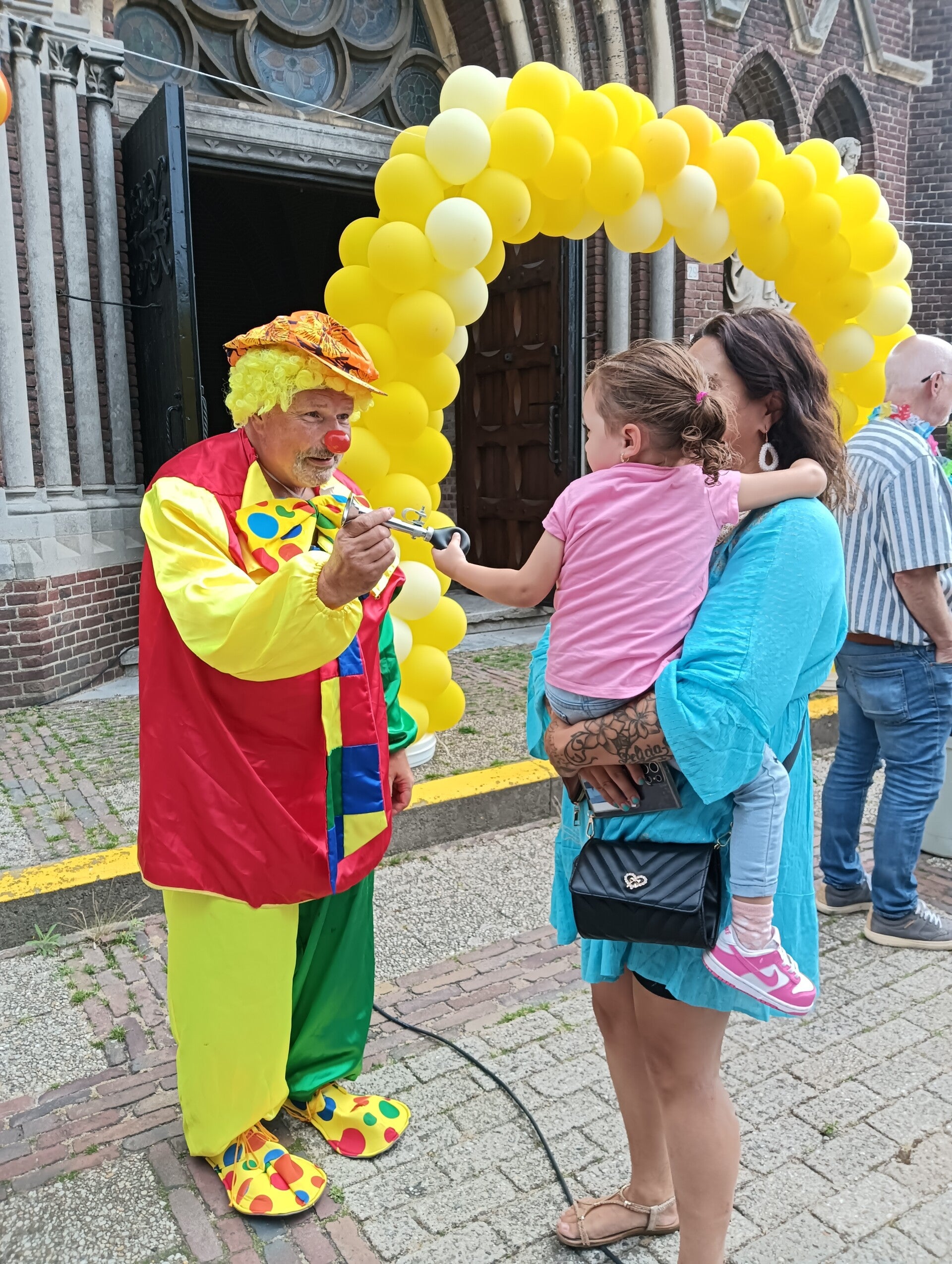 Ballonnenclown Pedro op evenementen in Eindhoven 