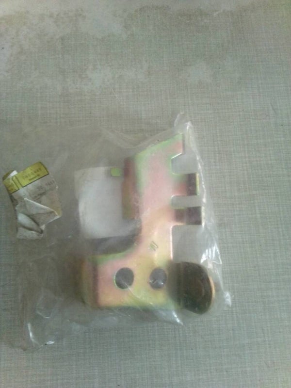 Opel Omega A Stoßstangehalter