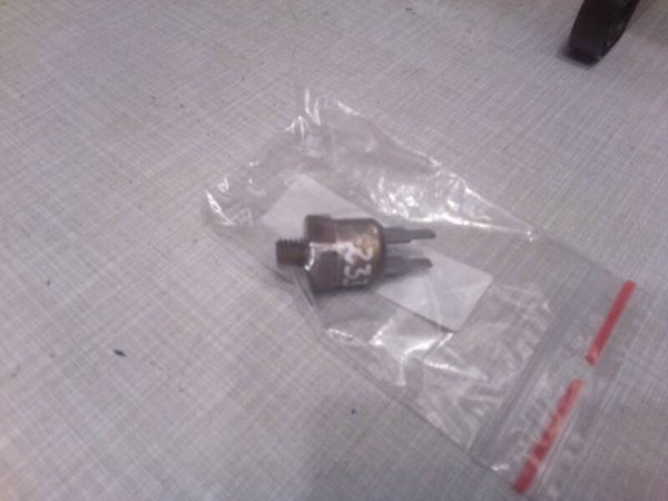 Opel Senator A Temperaturschalter