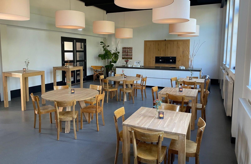 Café De KnuffelCactus