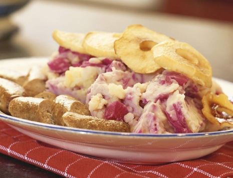 Koken met DvD: Koken met DvD: Oma's verse rode kool stamppot met appeltjes recept