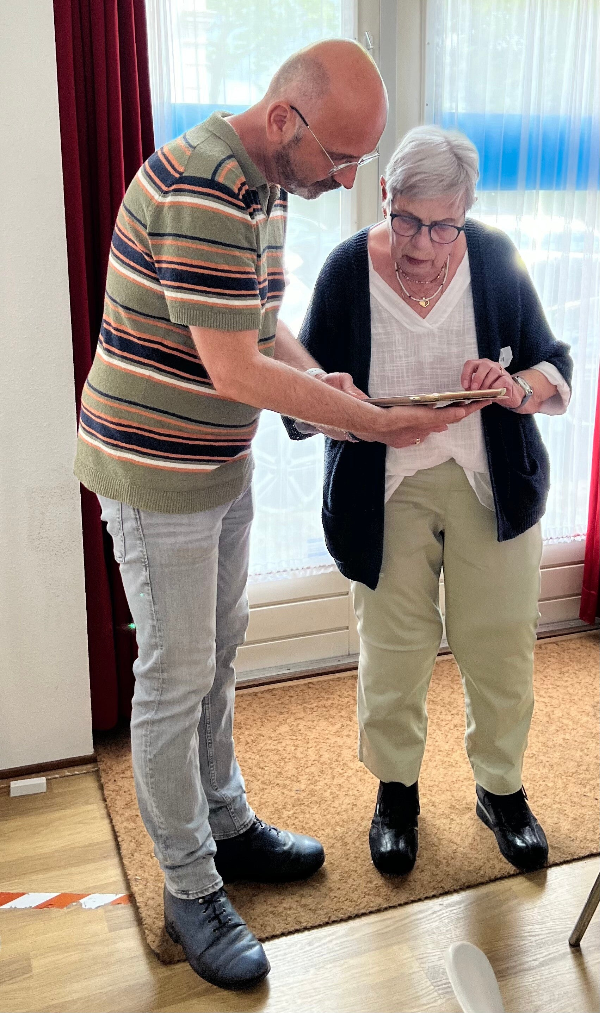 Hulp bij tablet - Digitaal Spreekuur Dubbeldammers voor Dubbeldammers
