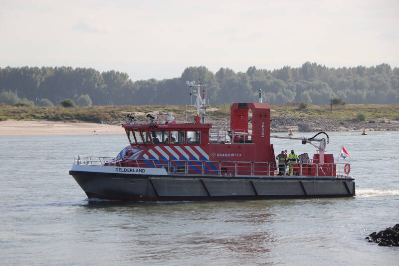 BRV 08-9061 VRGZ Haven Nijmegen schipnaam &quot;Gelderland&#039; (ligt tijdelijk in Tiel)