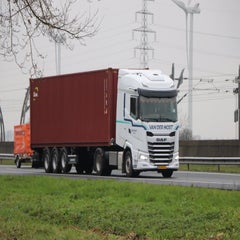 img_0941-standard-lvvaau.jpg